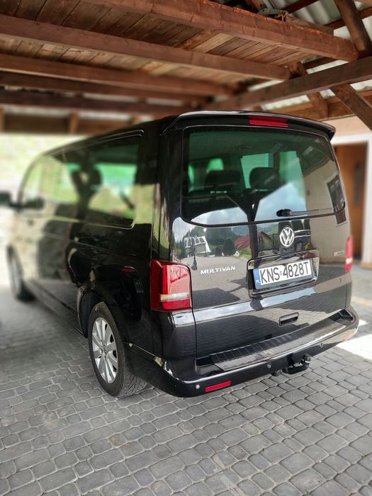 VW MULTIVAN 4motion Manual hak