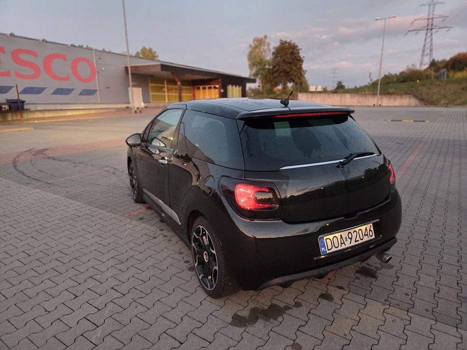 Citroen ds3 2010 rok- 1.6 benzyna- bogate wyposażenie- prywatne