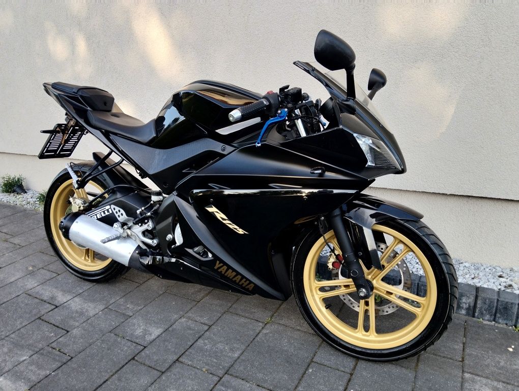 Yamaha YZF 125 R kat A1/B z Niemiec Transport