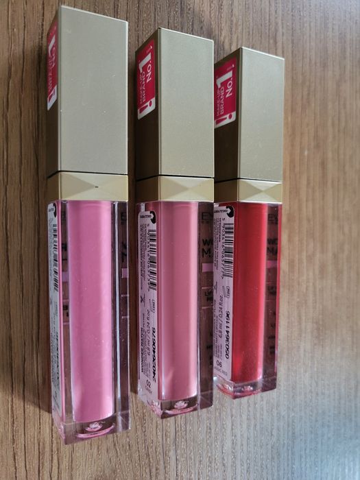 Pomadka, szminka w płynie Wonder Match Eveline, 01 Angel Rose
do negoc