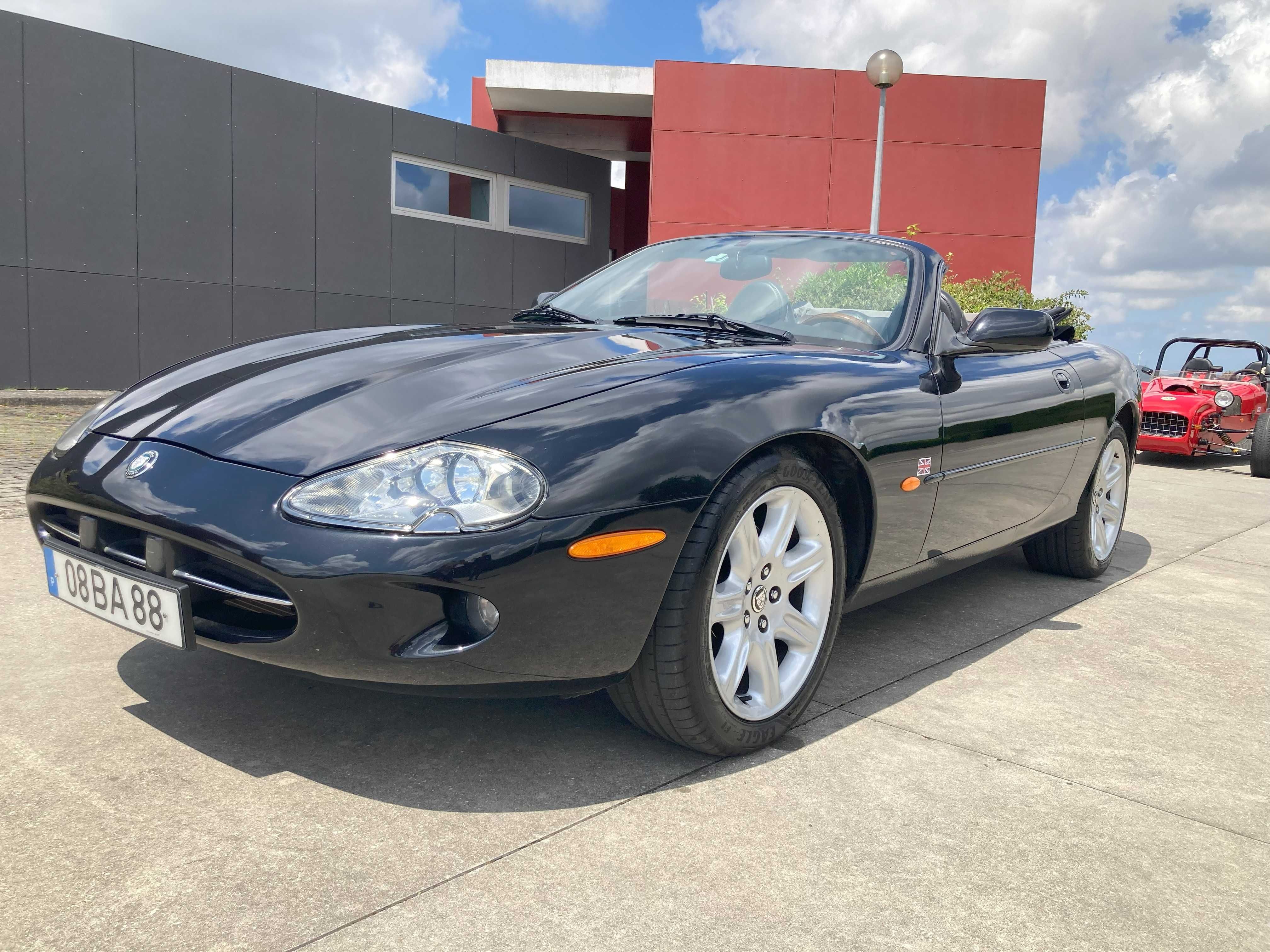 Vendo Jaguar XK8