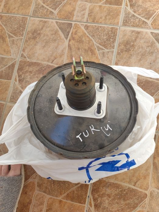 Вакуумный усилитель тормозов