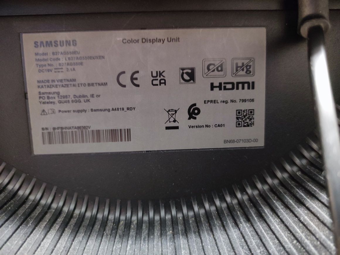 Monitor Samsung z zakrzywionym ekranem