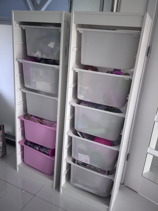 TROFAST IKEA regał z pojemnikami