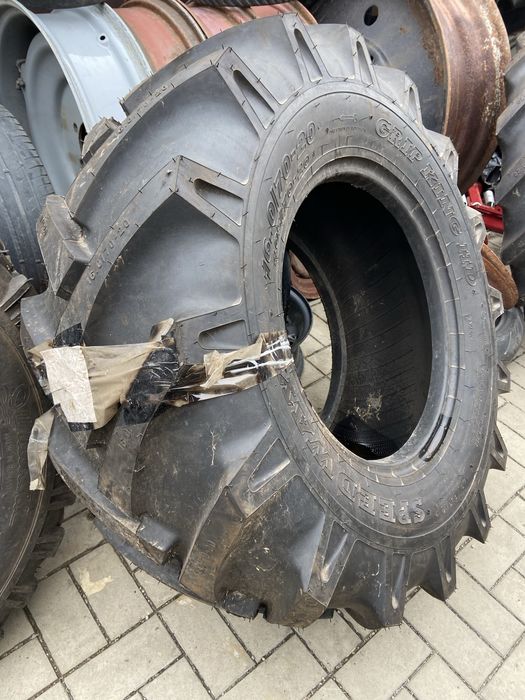 Шини 16.0/70 R20 (JCB, Bobcat, Case, Manitou) 405/70 r20