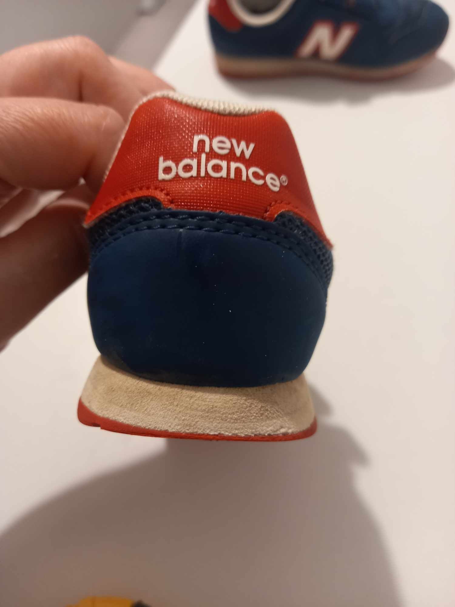 Buty / Buciki chłopięce New Balance rozmiar 28,5