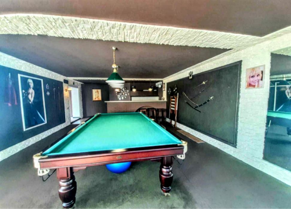 #453 Сдаю великий будинок з басейном