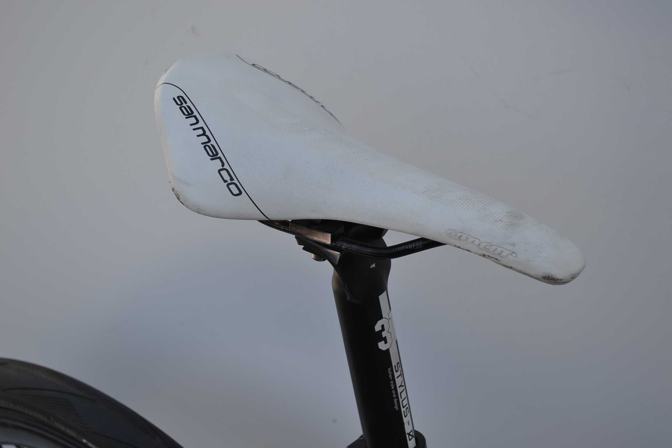 Przełajowy Apex carbon 3x10 shimano 105 koła carbon quasar rama L 54