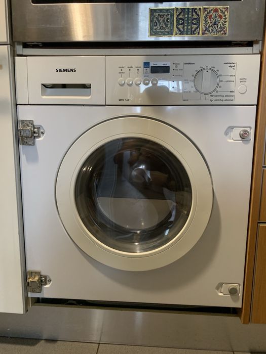 Máquina de Lavar Roupa Siemens WDI 1441
