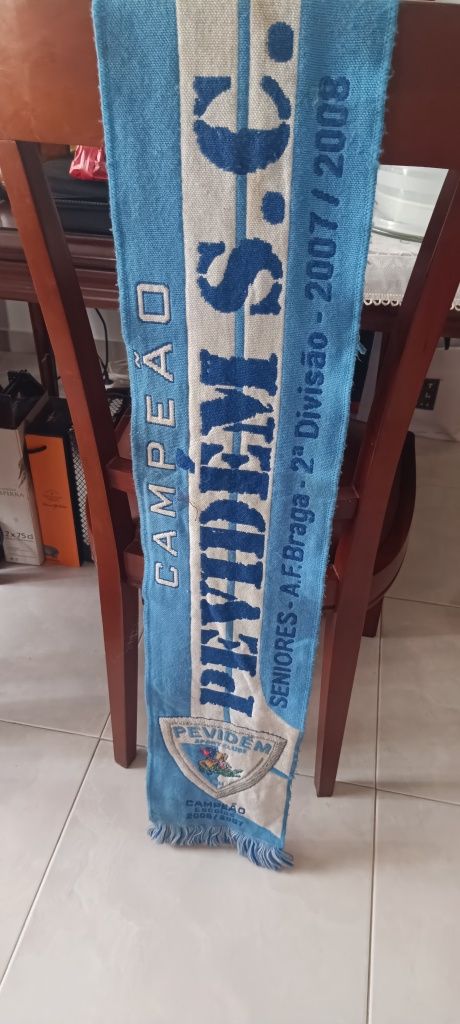 cachecol do Povidem
