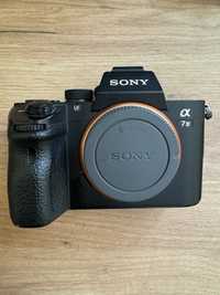 Бездзеркальний фотоапарат Sony Alpha A7 Ill Body