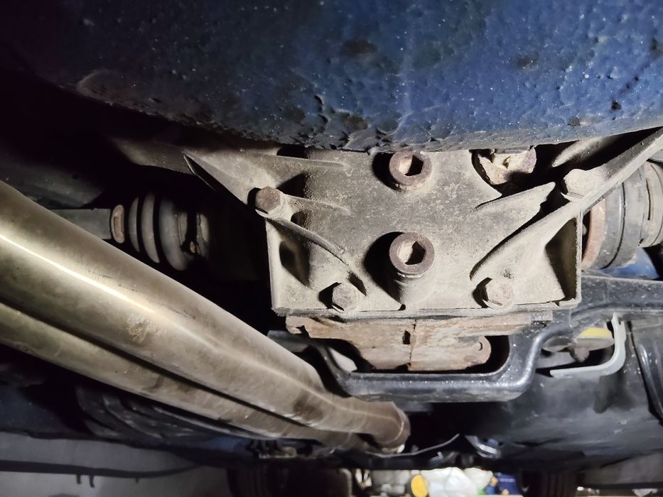 BMW E36 Szpera 3.15 wał pół osie skrzynia