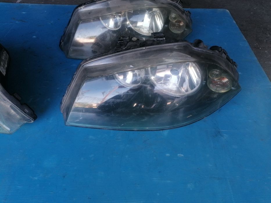 Farol ou óptica seat ibiza 6l