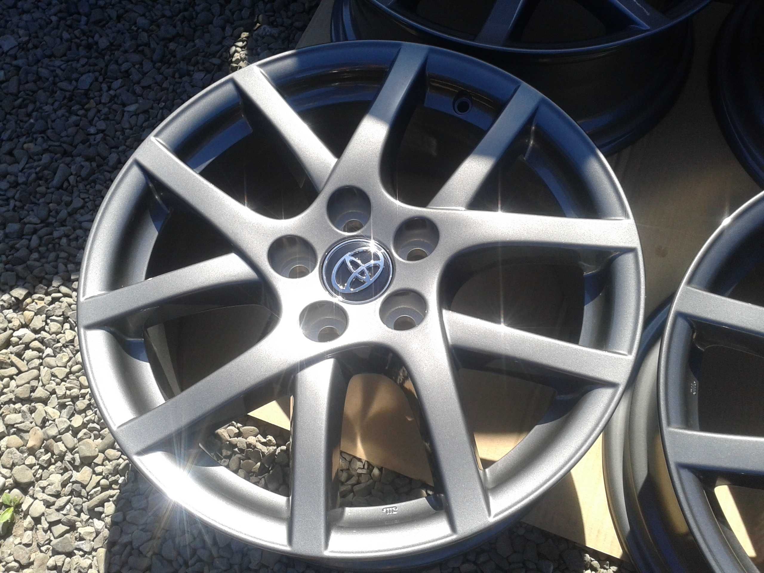 oryginalne r17 nowe felgi szare rav4 chr verso camry 5x114,3 lexus 7j