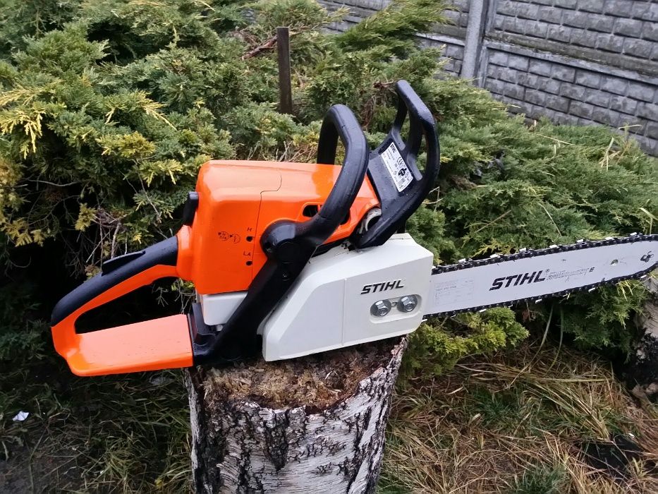 Piła pilarka spalinowa STIHL MS210