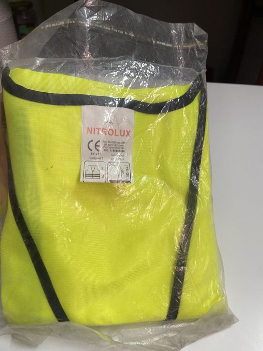 Colete refletor para carro ou mota