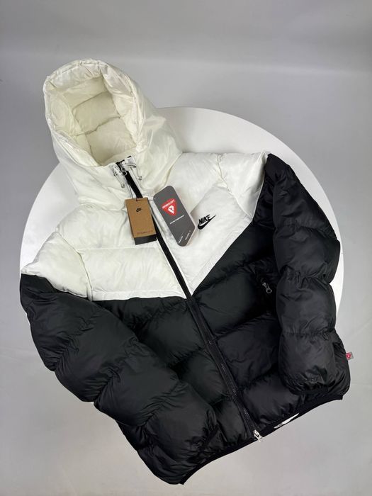 Пуховик Nike Storm-Fit