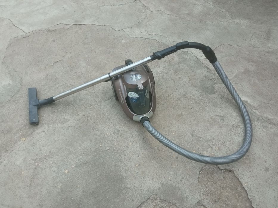 Продам Пилосос без мішка Rowenta Compact Power Cyclone