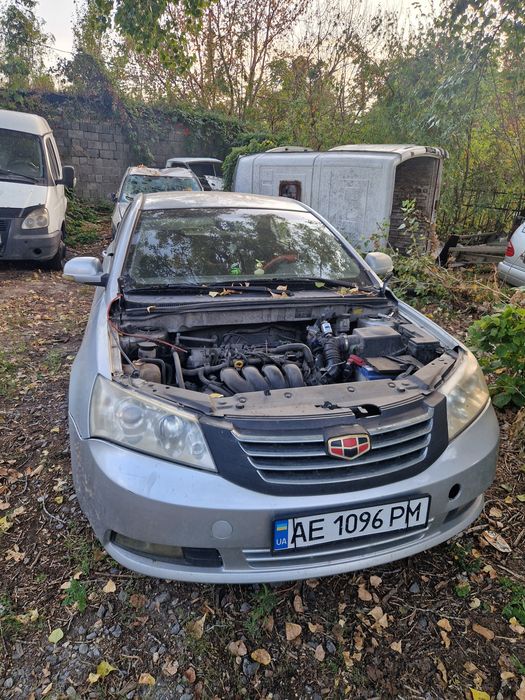 Четверть Geely Emgrand Хетчбек Джили Емгранд
