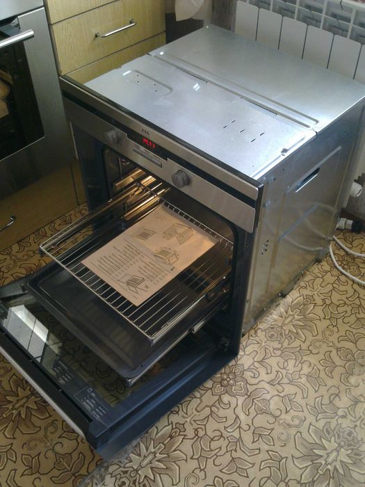 AEG-Electrolux духовой шкаф,топ модель,идеал,оригинал. Made in Germany