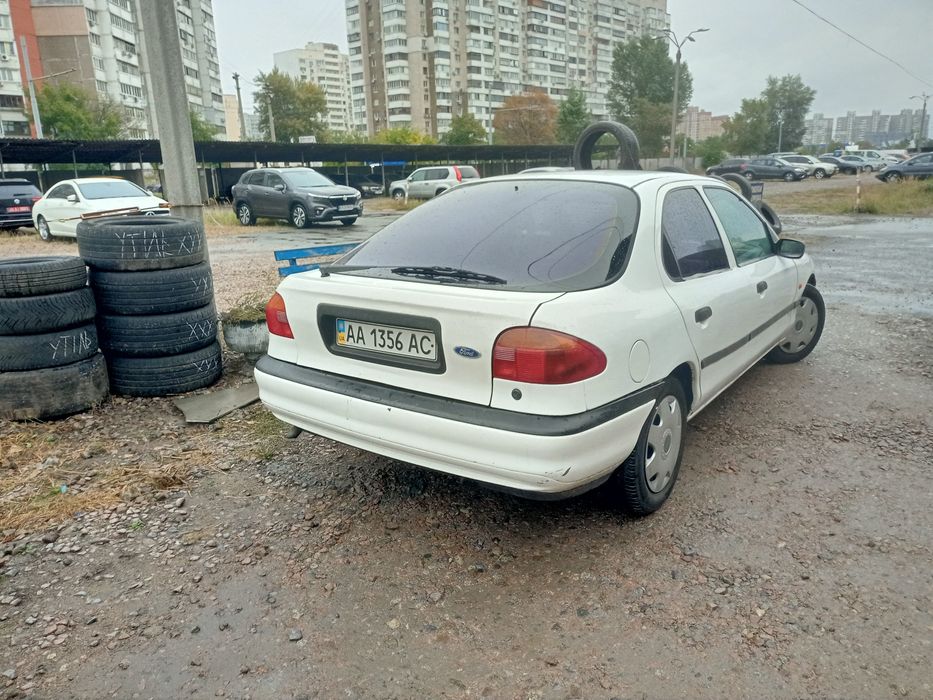 Продам Форд мондео.