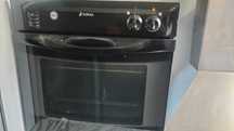 Forno de encastrar a luz