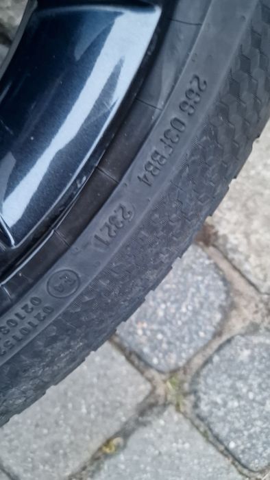 Koła zimowe 17 cali 5x112 Continental 205 50