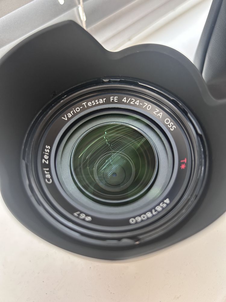 Объектив Sony zeiss 24-70 f4