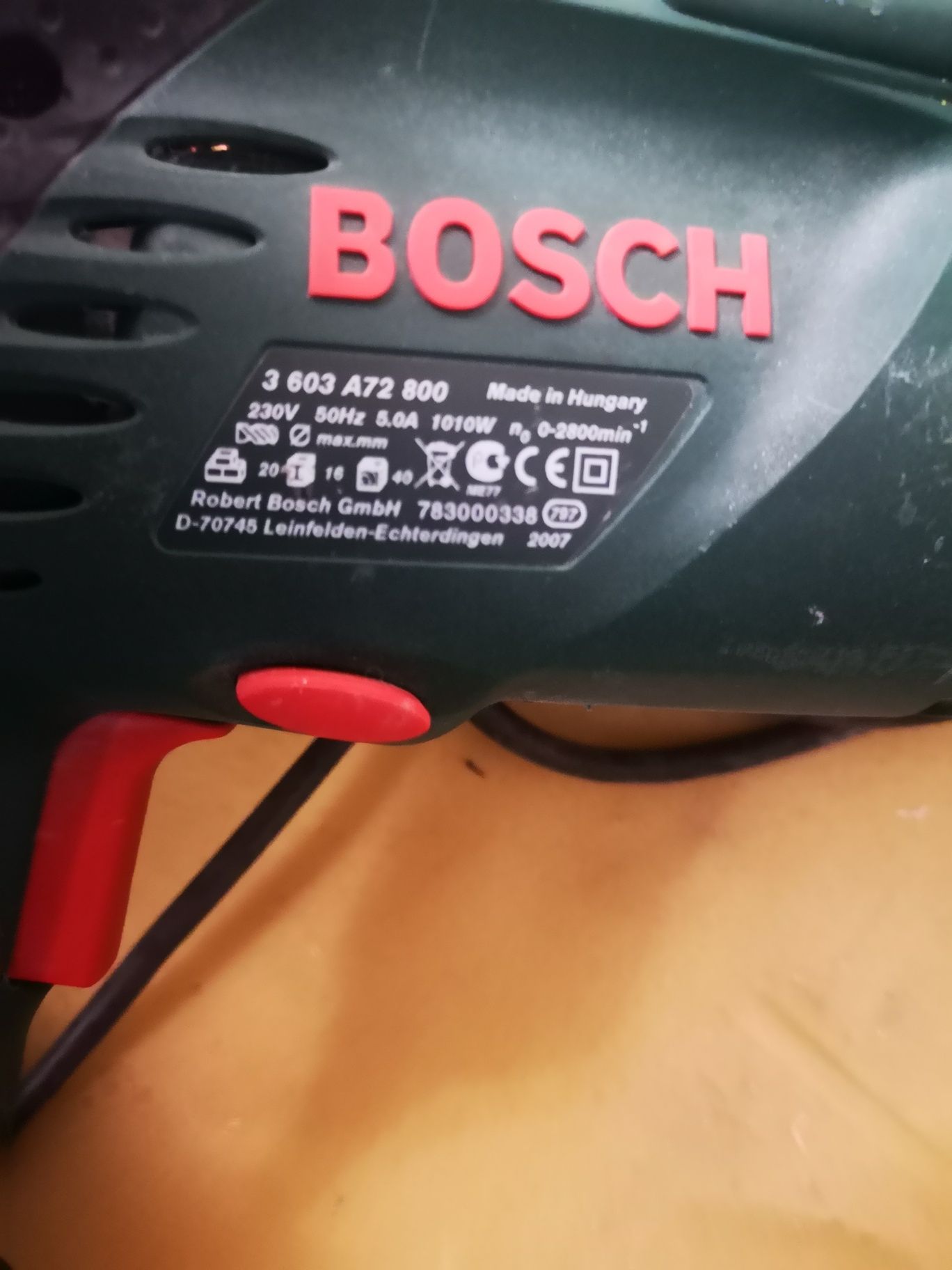 Furadora Bosch 1000-2RCA