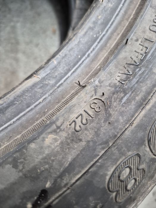 Opony zimowe goodride 225/55 R17