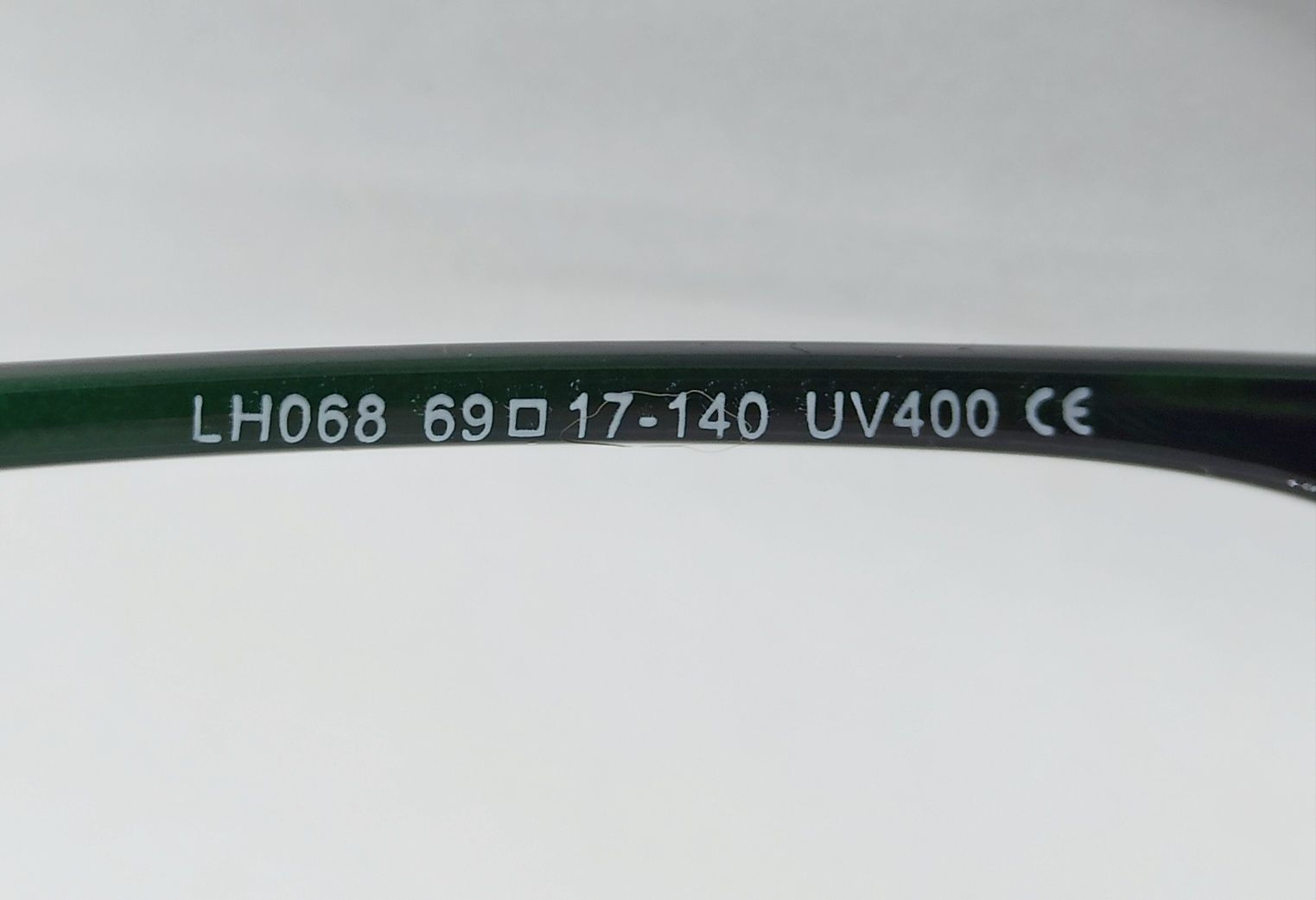 Брендовые очки унисекс линзы черные в зелёной оправе космические