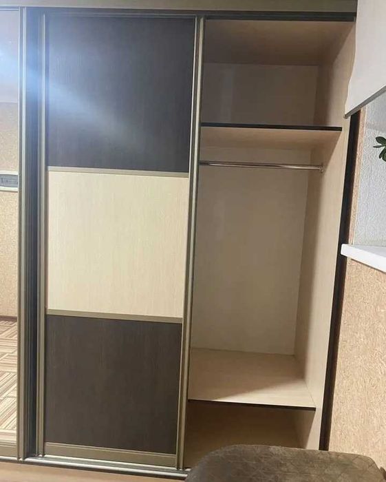 Шафа купе. Самовивіз.