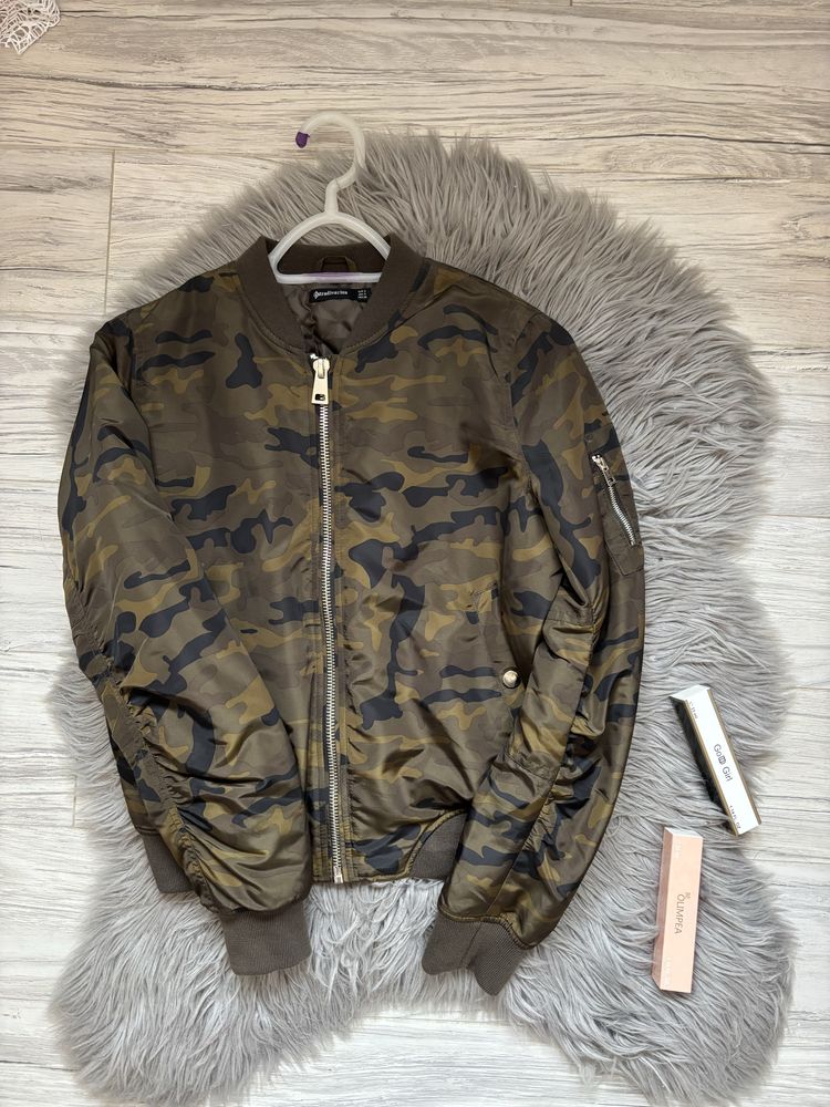 Kurtka bomber bomberka stradivarius xs s modna moro khaki