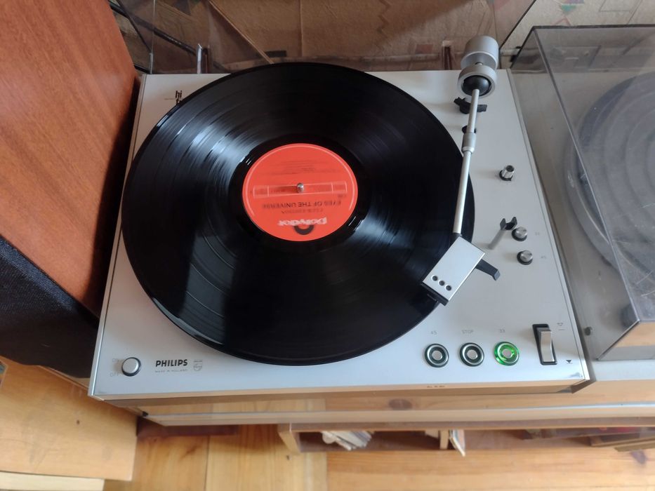 Gramofon Philips 212 Electronic