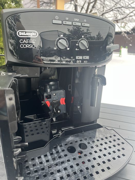 Кавомашина Delonghi Caffe Corso гарантія 2020 рік 7 місяць