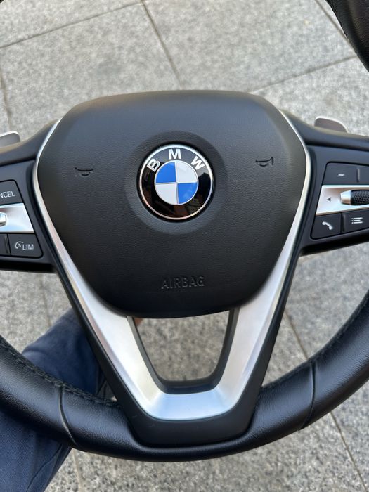 Продам руль BMW 3 G20 2021 года