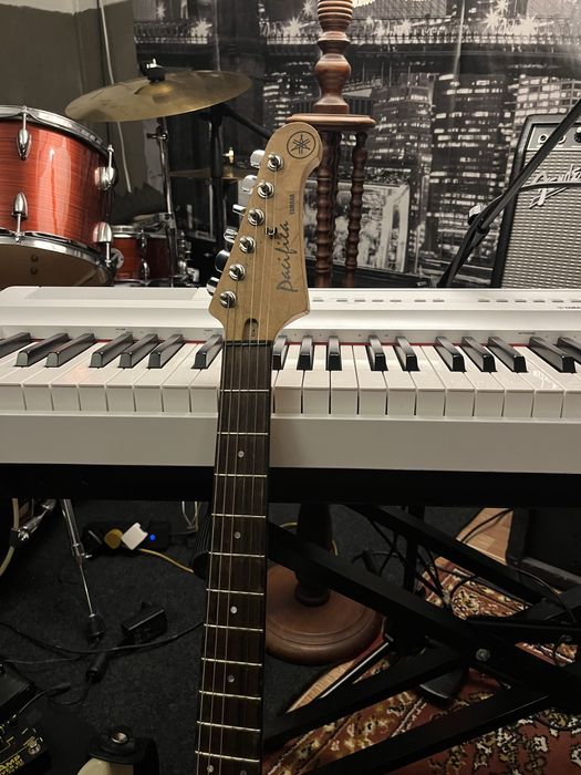 Guitarra Yamaha pacifica