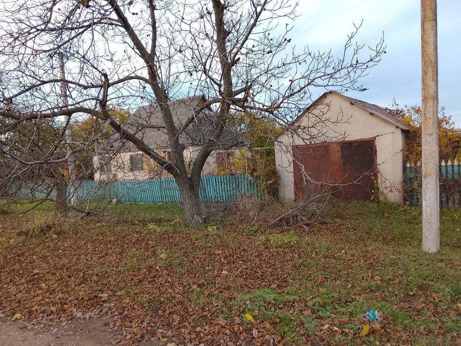 Продам будинок в Одеській області Любашовский райьоні село Іванівка