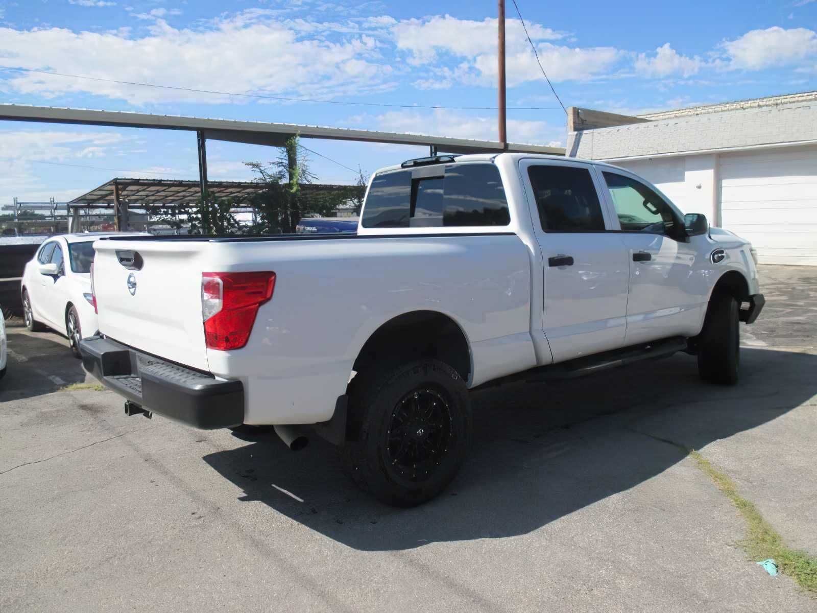 2016 Nissan Titan XD