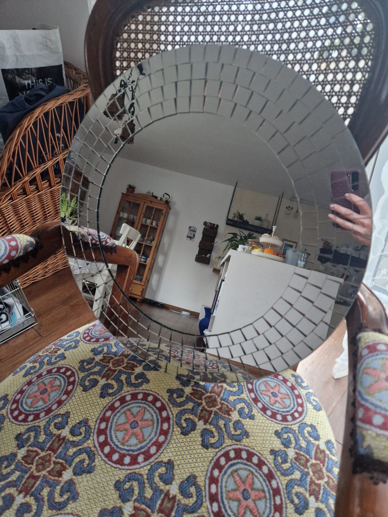 Lustro okrągłe wiszące Ikea Tranby