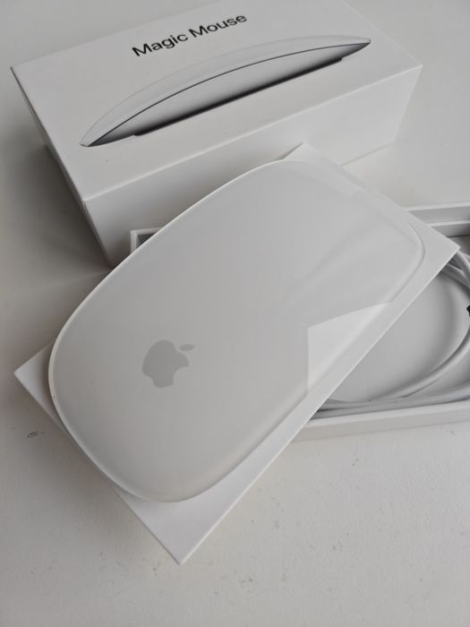Magic Mouse 2 + кабель Lightning