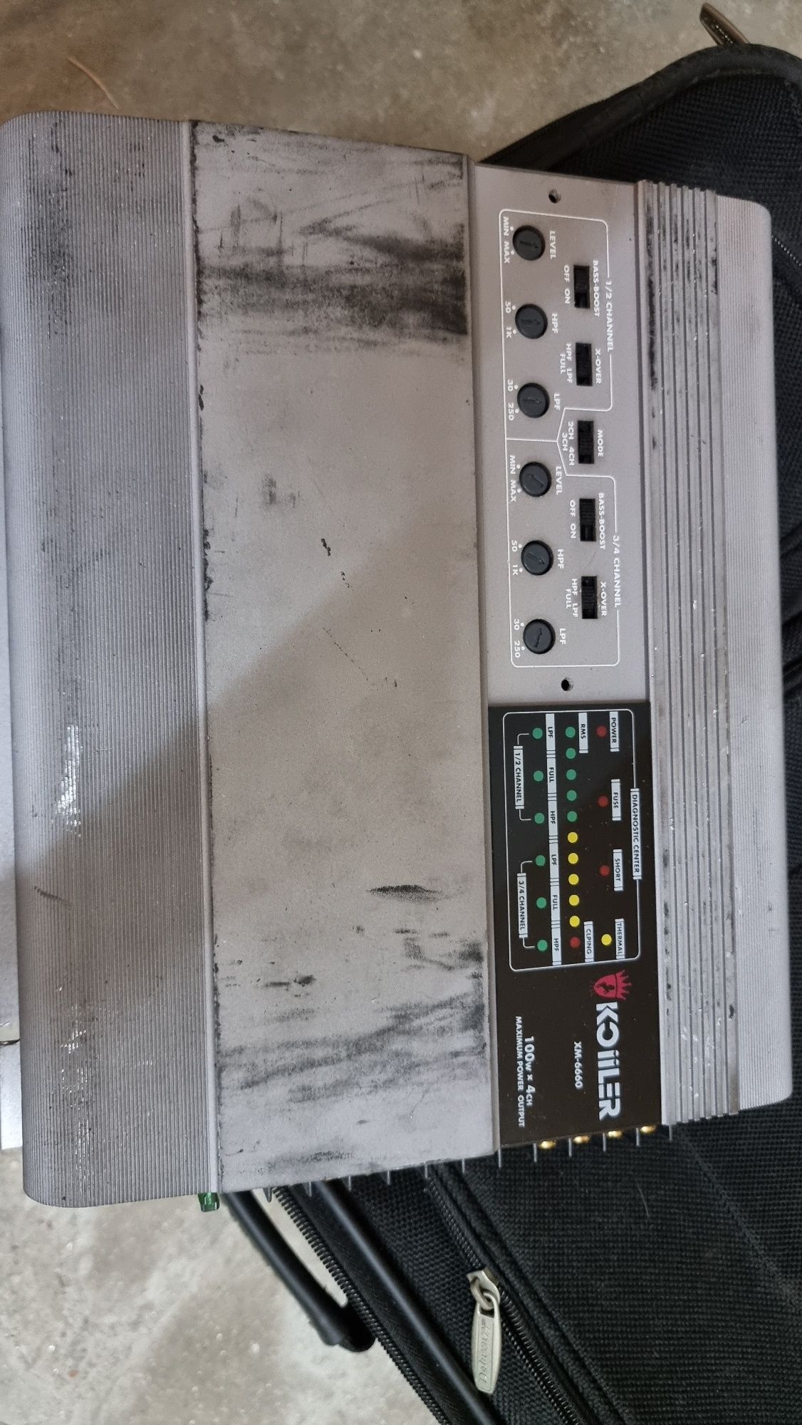 Vendo amplificador de som 400 watts