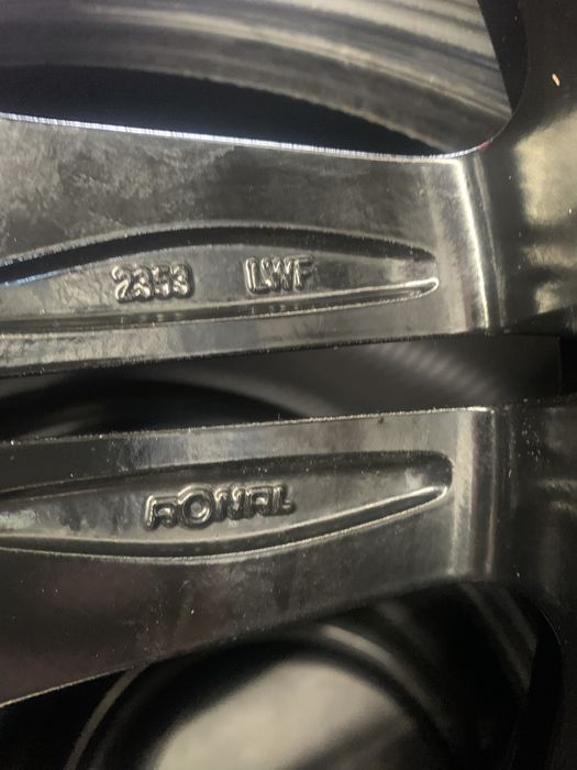 Диски на PORSHE R19 оригинал