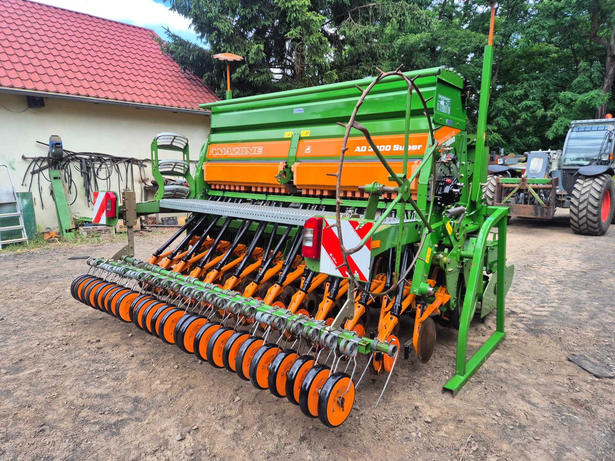 Agregat uprawowo siewny AMAZONE AD3000 KW KG Kółka dogniatające 2014r