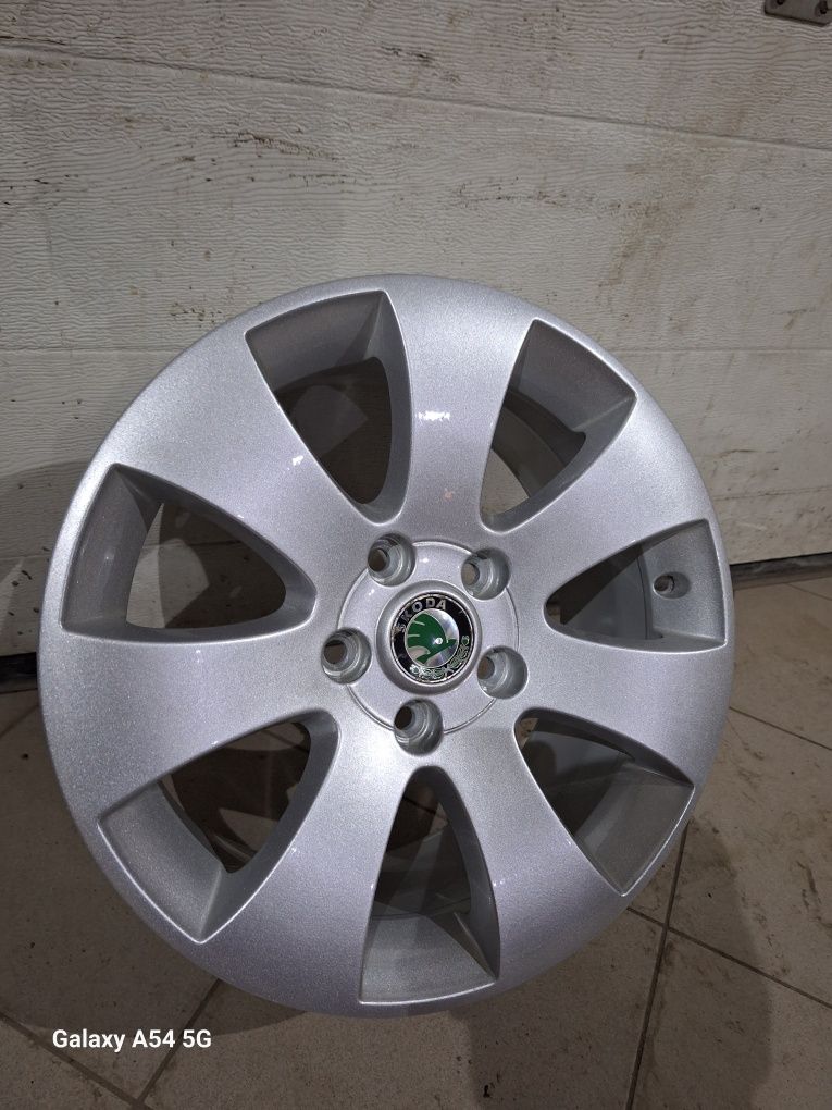 Alufelgi 5x112 16 et 45 VW Audi Skoda