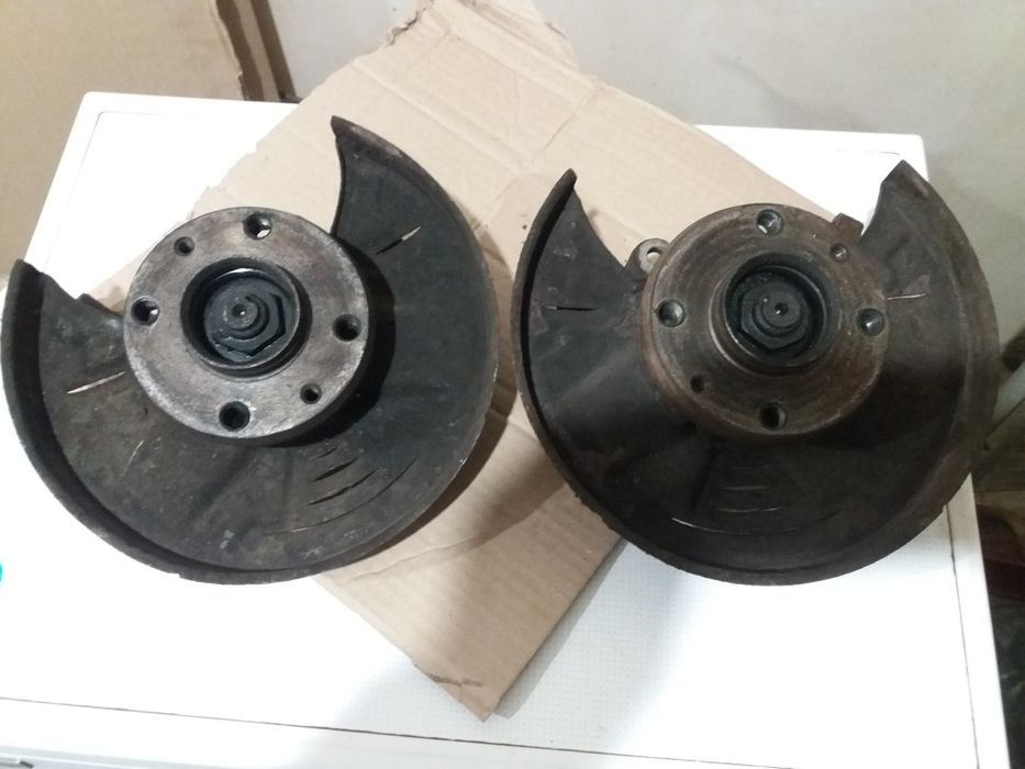 Ступицы в сборе Иж-Ода 2126.