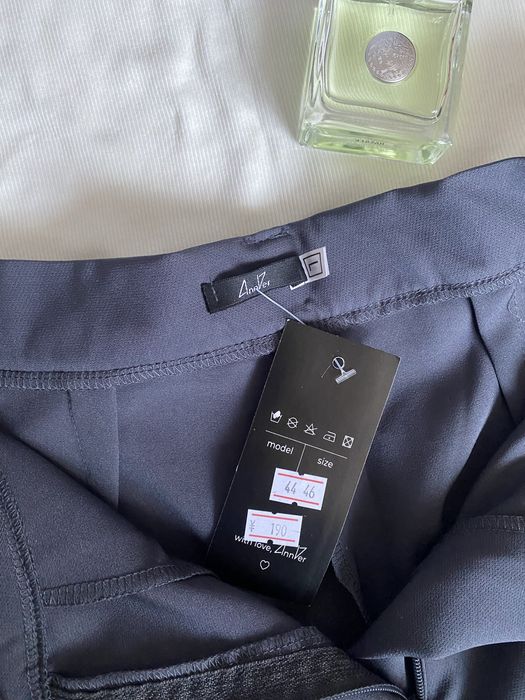 Штани  / Брюки сірого кольору