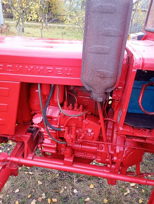 Трактор колісний Т-25