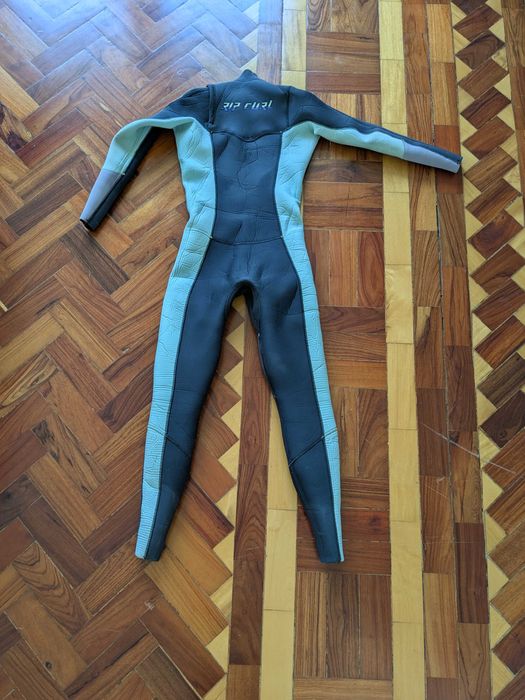 Fato Surf Mulher Rip Curl tamanho 4 (XS / S)