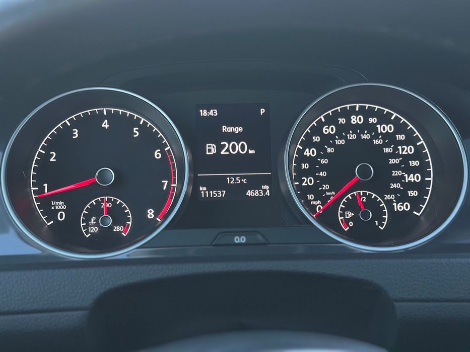 Продаю Volkswagen Golf 7.5 2021